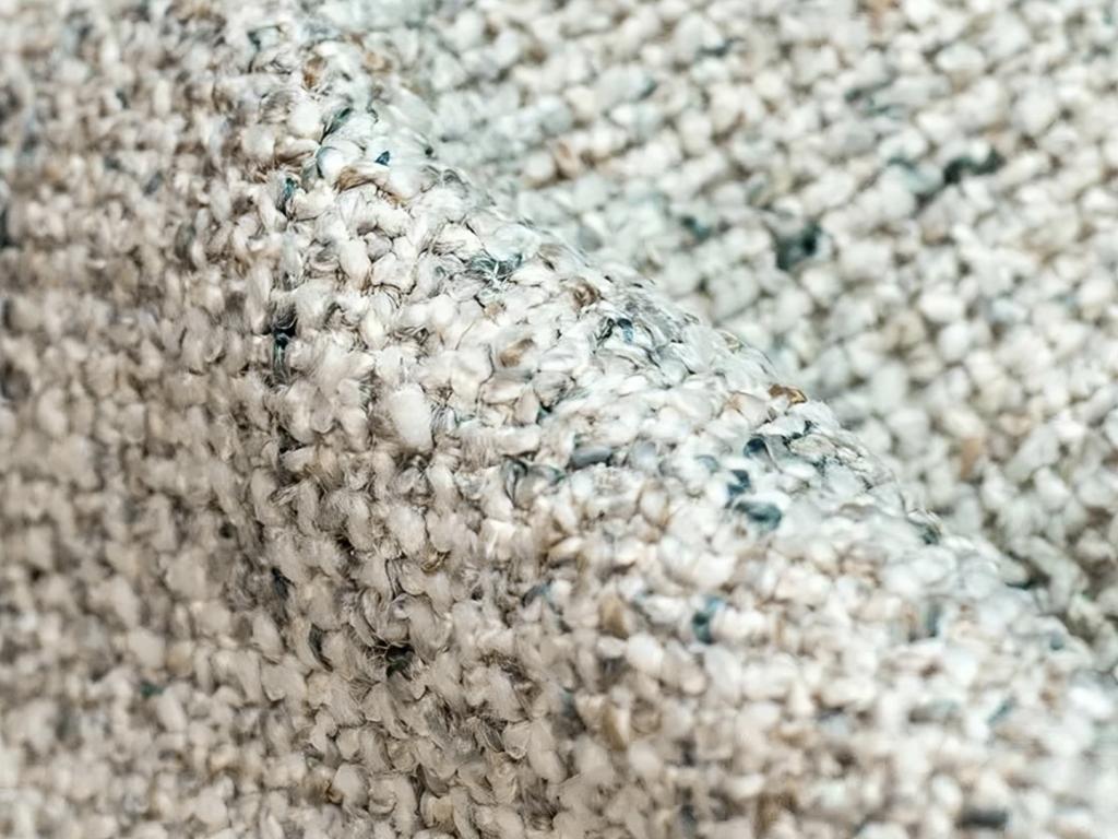 Pouf in tessuto beige