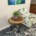 Tavolino da caffè rotondo in legno massello naturale