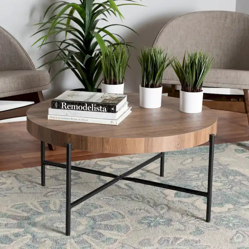 Tavolino da caffè moderno industriale Umar in legno con finitura marrone noce e metallo nero