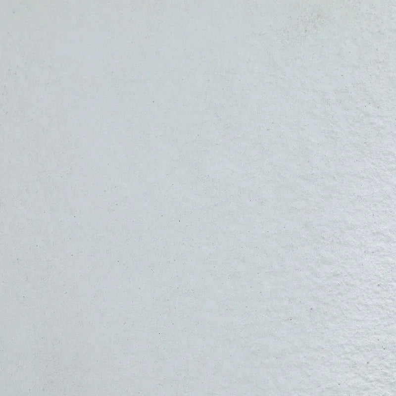 Tavolino da esterno in ossido di magnesio - Grigio scuro o bianco - Roche River Decor