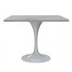 Tavolo da pranzo quadrato LeisureMod Verve con piano in resina e base in acciaio bianco per cucina e sala da pranzo