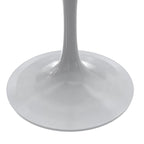 Tavolo da pranzo quadrato LeisureMod Verve con piano in resina e base in acciaio bianco per cucina e sala da pranzo