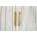 Mobiletto portaoggetti Accent in legno con quattro ante e ripiani regolabili