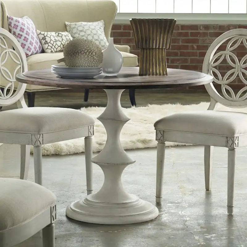 Hooker Furniture Brynlee 42 Round Shabby Chic Farmhouse Dining Table